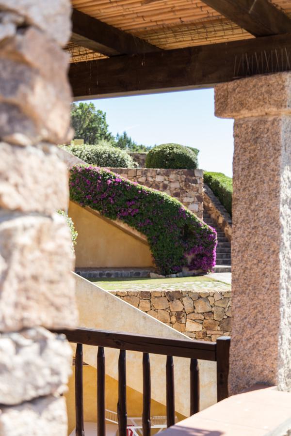 Residence Costa Ruja マリーナ・ディ・ポルティスコ エクステリア 写真