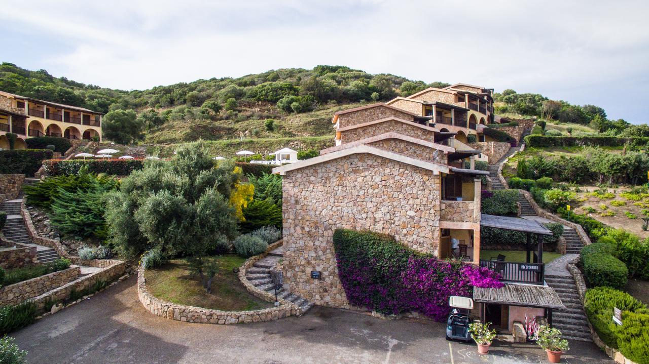 Residence Costa Ruja マリーナ・ディ・ポルティスコ エクステリア 写真
